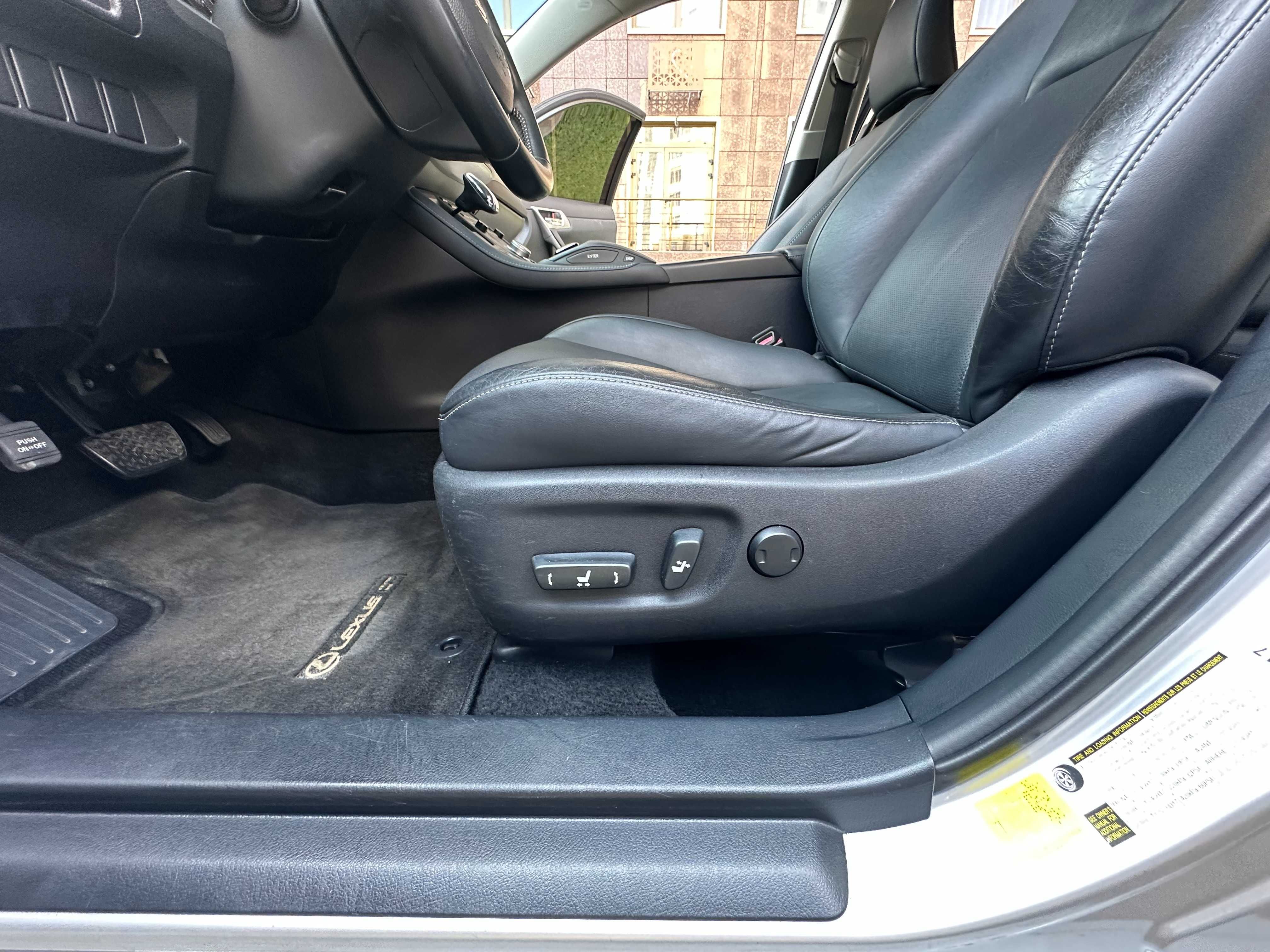 Lexus CT 88 тис. км