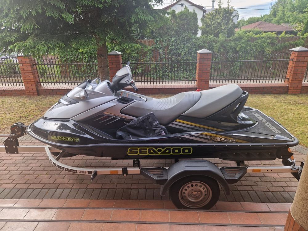 Skuter wodny Seadoo RXT zarejestrowany