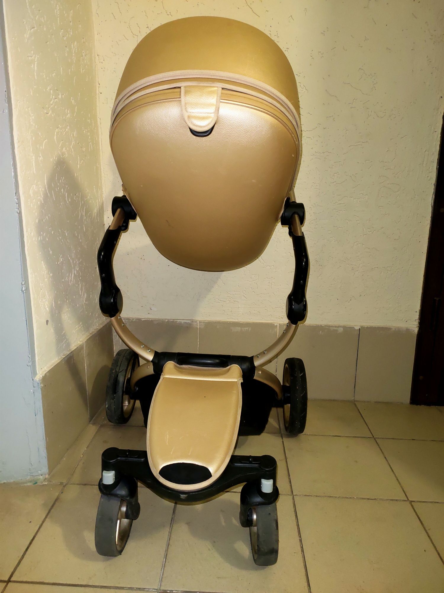 Продам коляску Mima xari