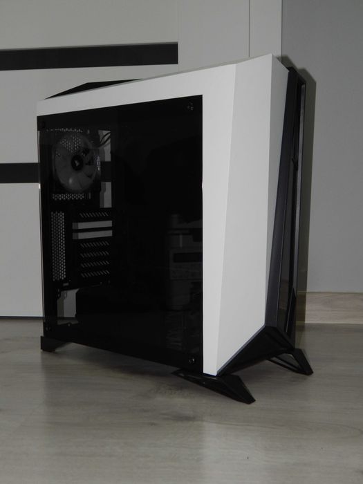 Gamingowa obudowa Corsair SPEC-OMEGA RGB biała