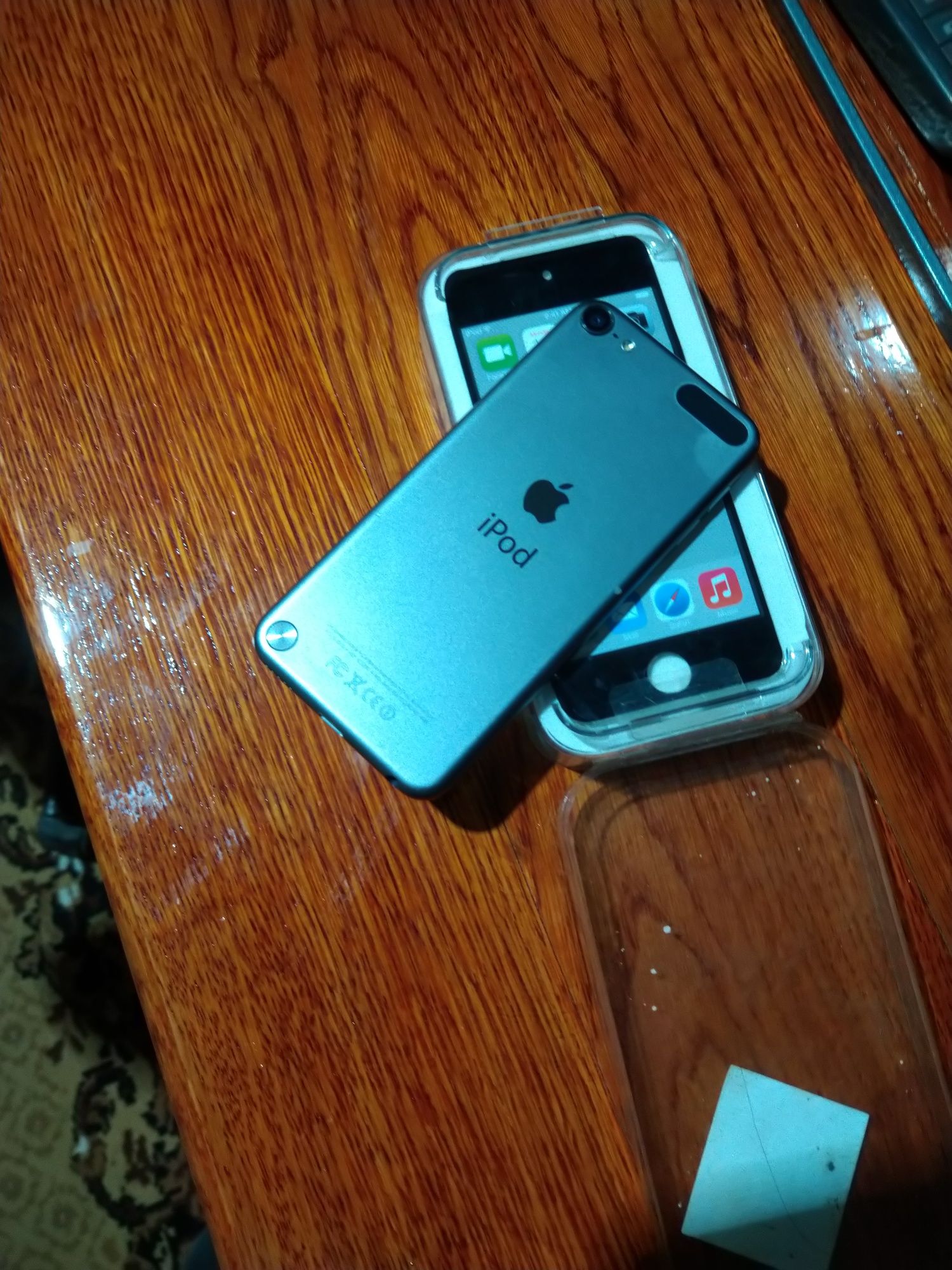 Apple iPod Touch 5