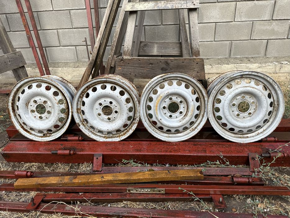 Диски железные, мерседес Вито