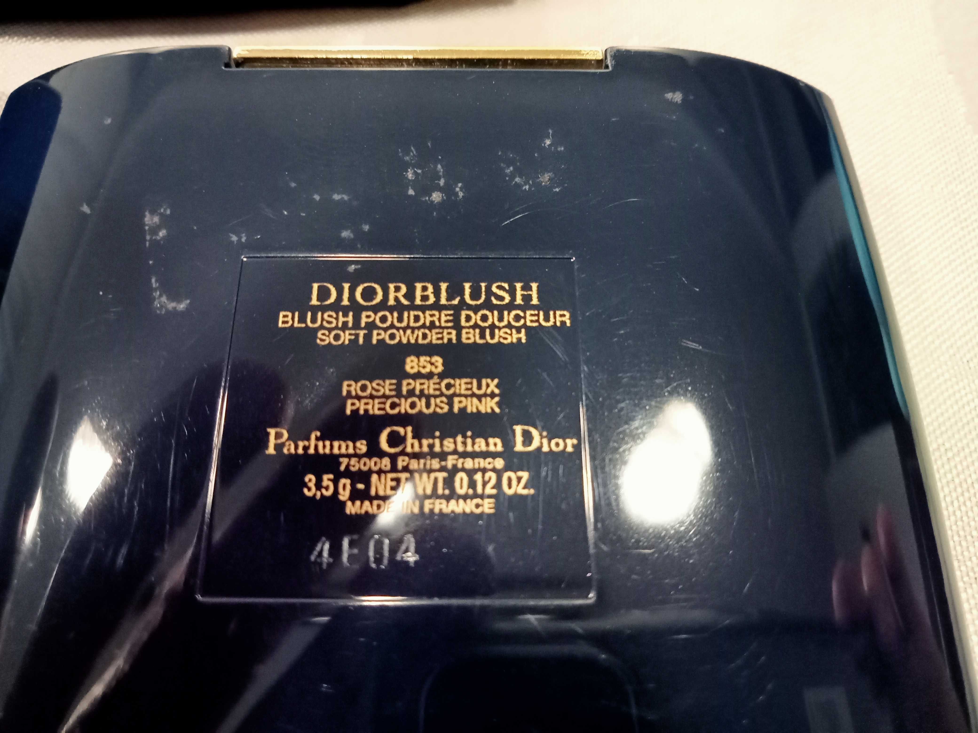 Dior róż w pudrze nr 853 o wadze 3,5g