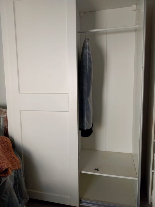2 Armários Ikea com menos de 1 ano de uso