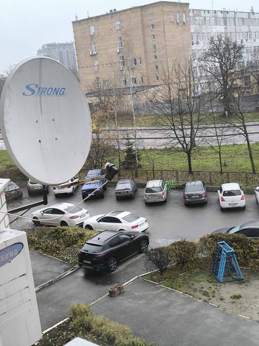 спутниковая антенна 0.9м