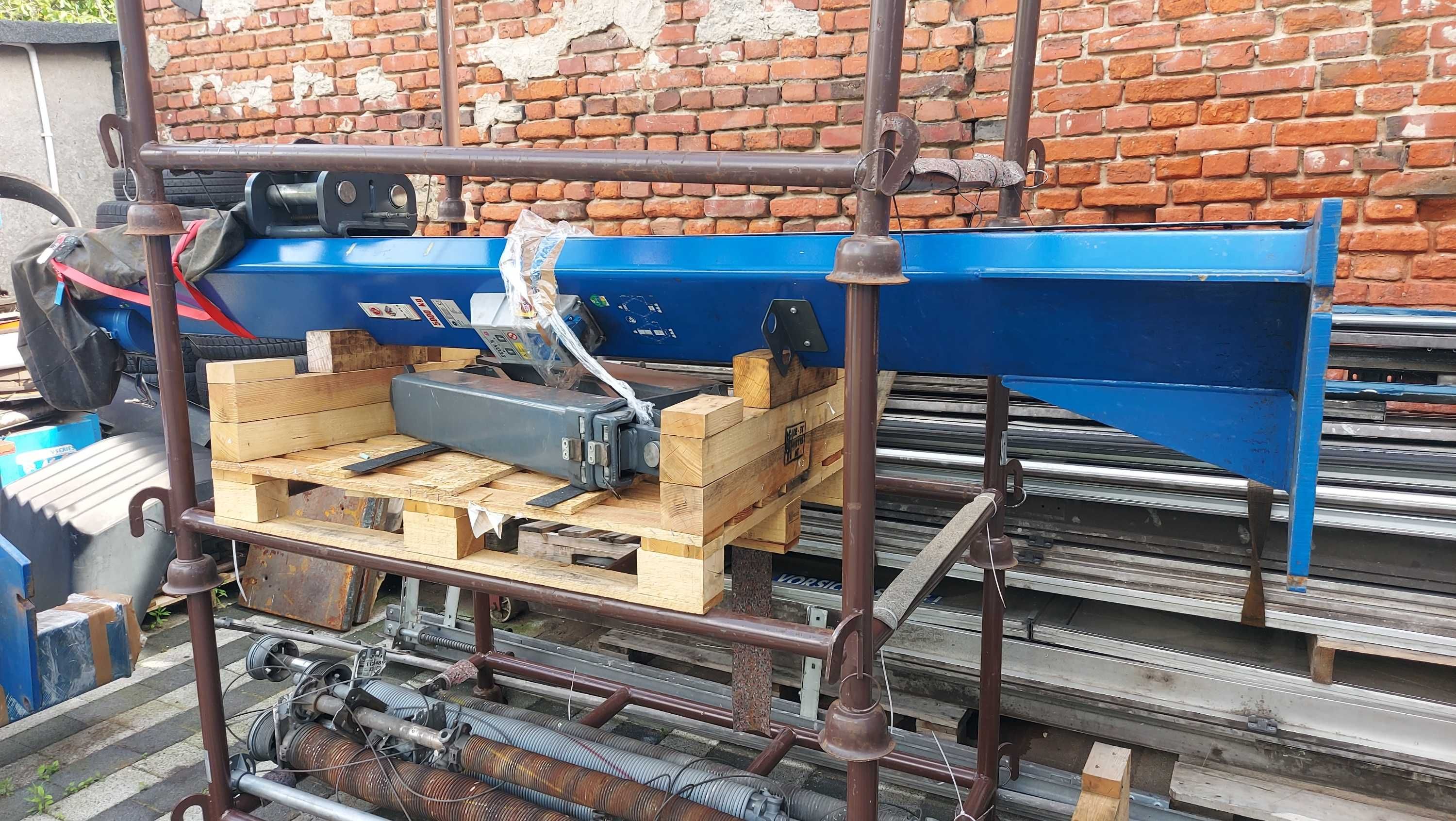 Podnośnik warsztatowy MAHA Econ III 5000 kg