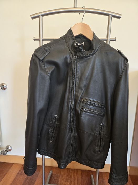 Casaco em  pele Levis