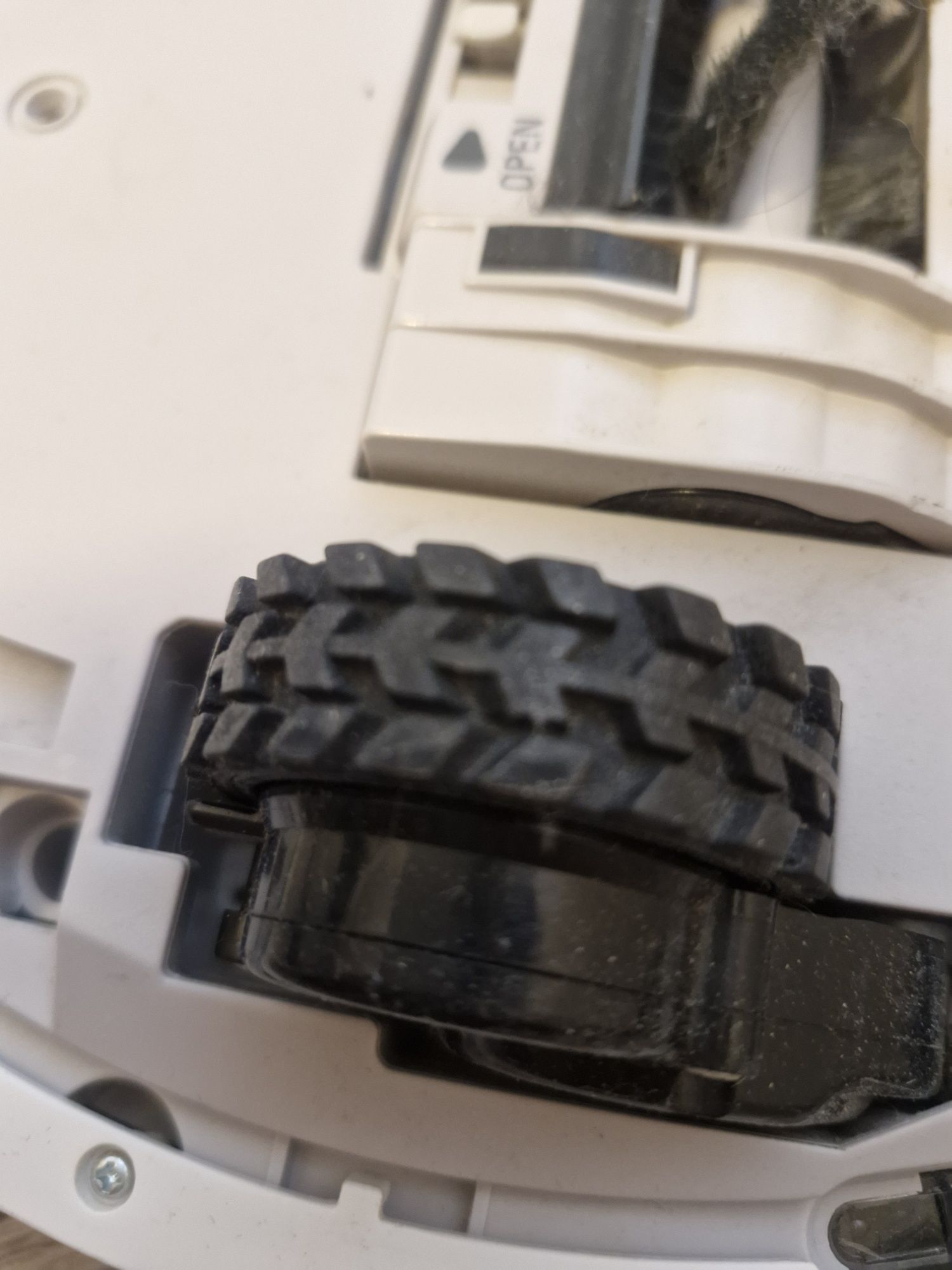 Робот- пилосос ROWENTA EXPLORER serie 60 RR7447WH