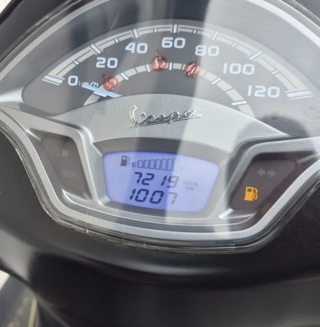PIAGGO VESPA 2021r 125 VXL, Warto !!!
