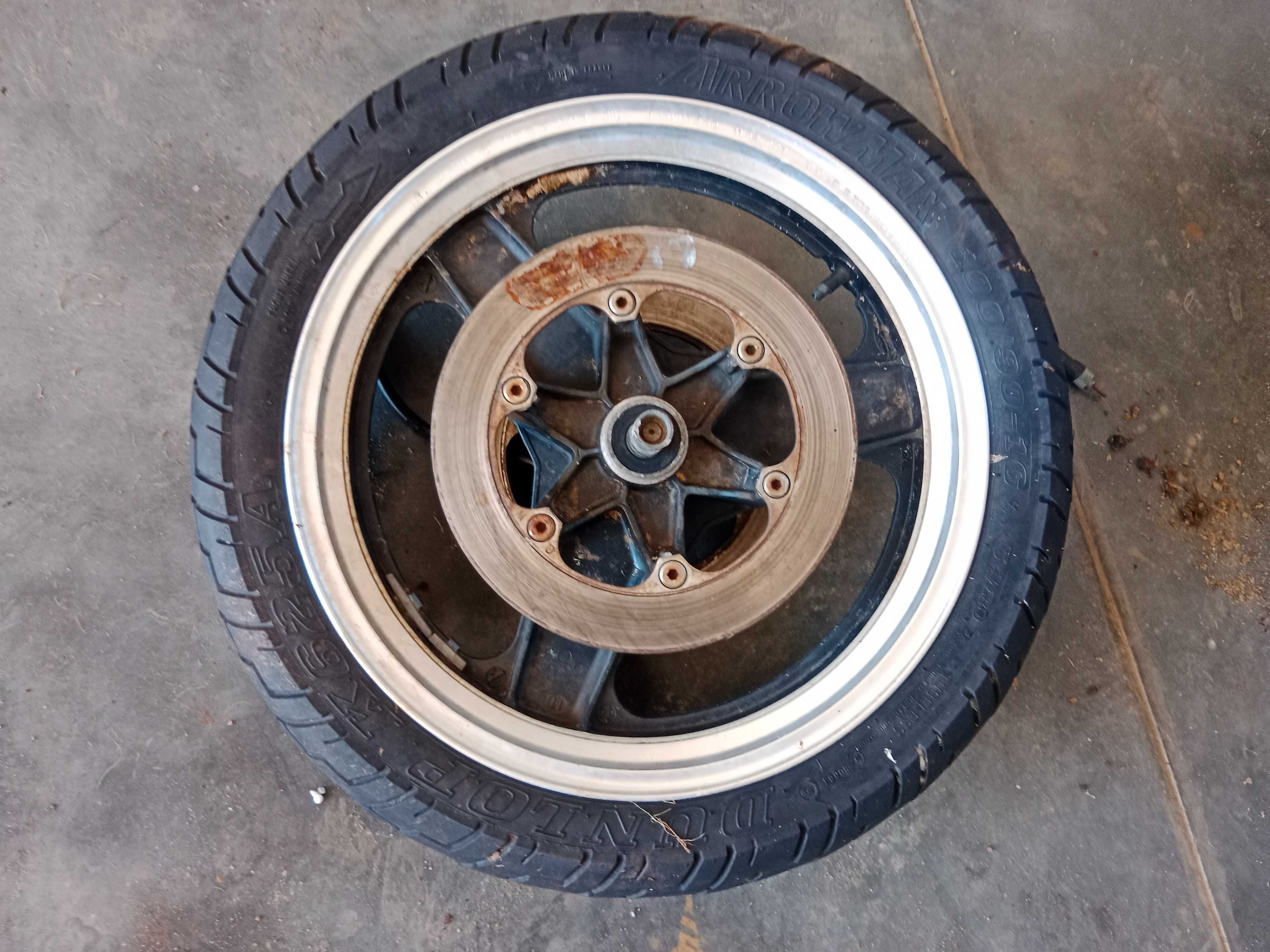 honda vf500f vf 500 f felga przód koło przednie tarcze hamulcowe ośka