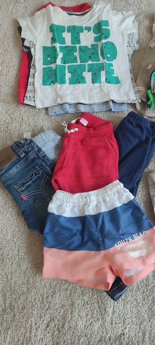 Conjunto de roupa para bebé 12-18 meses