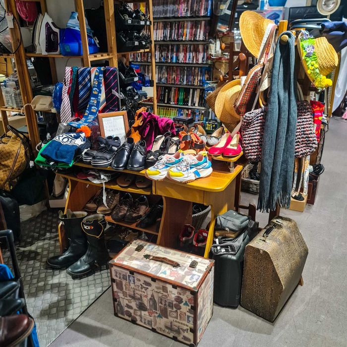 Mala Decorativa Vintage “London” – Grande, Rígida e com Estampa Retro