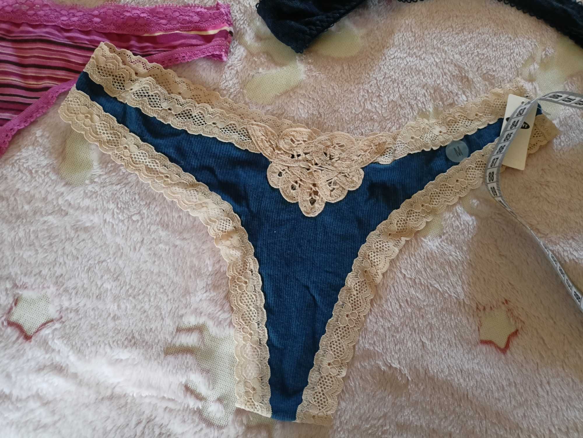 Nowe Old Navy majtki stringi M 4szt