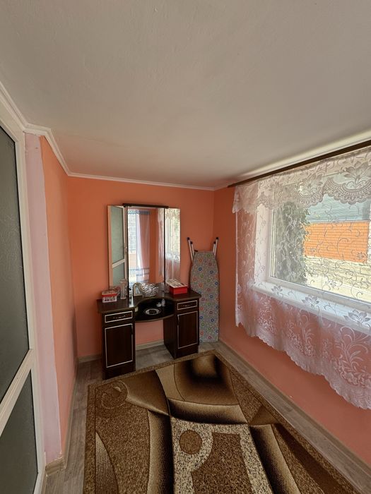 Продаж 2-х будинків у Великій Коренихі по ціні одного!