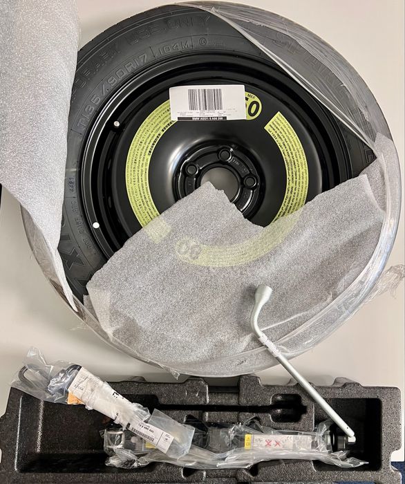 BMW X1 zestaw: kolo dokazdowe R17 + osprzęt / oryginalne OEM