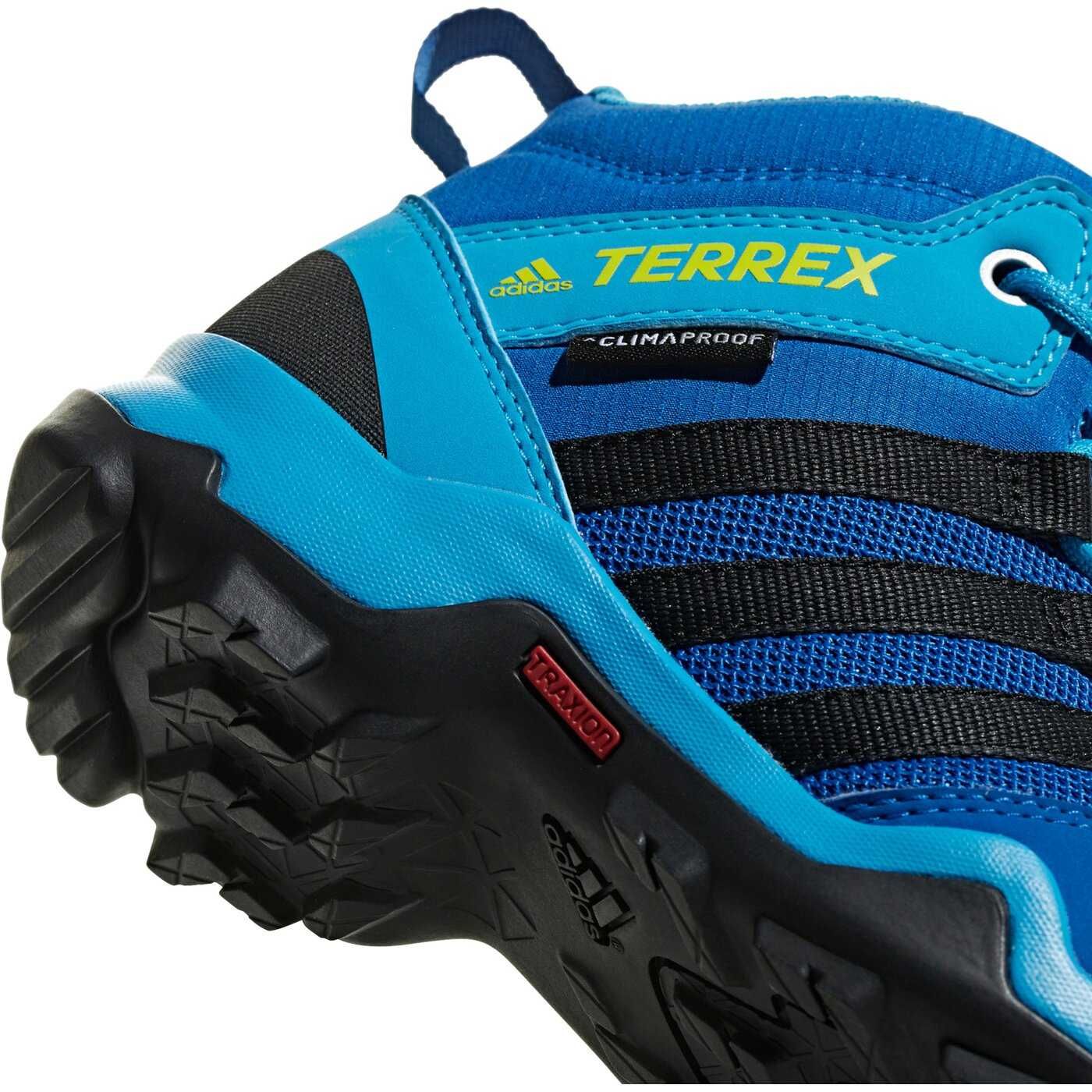 Взуття дитяче кросівки черевики Adidas terrex AX2R Mid зима осінь