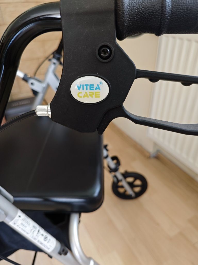 Balkonik Vitea Care stan JAK NOWY