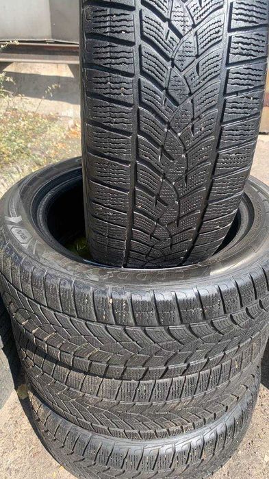 225/55 R18 102V GoodYear UltraGrip Perfomance Gen-1, зимова, комплект