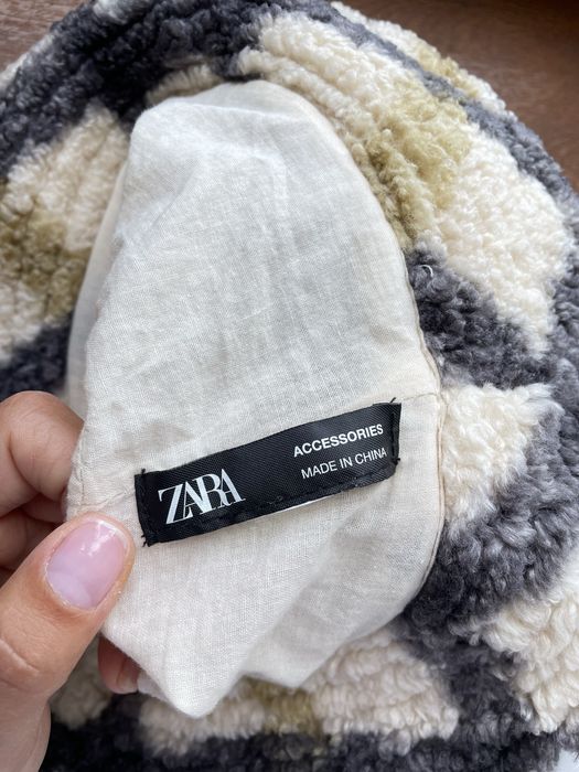 Капелюх шапка теплий Zara