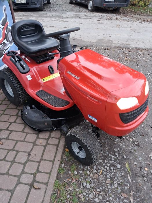 Kosiarka traktorek Jonsered b&s v-tvin 18km, pompa