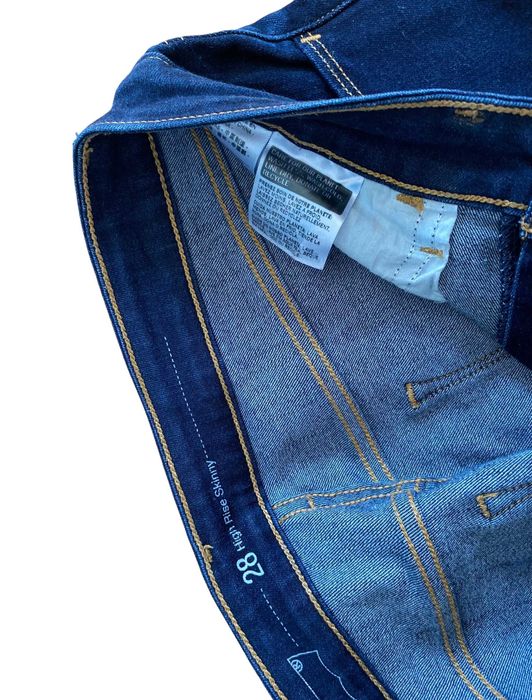 Levi's high rise skinny W28/L30