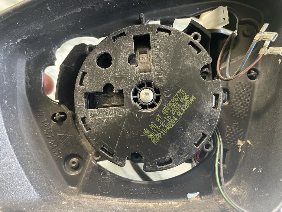 Корпус дзеркала Шкода SKODA OKTAVIA A7