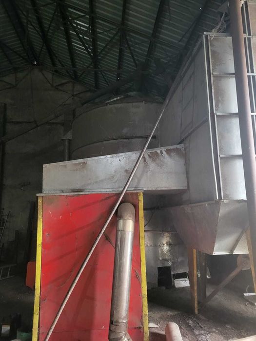 Зерносушарка 8ton Araj шахтна дизель