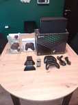 Konsola Xbox X Series 1TB 2 pady ładowarka do padów + 2 akumulatory