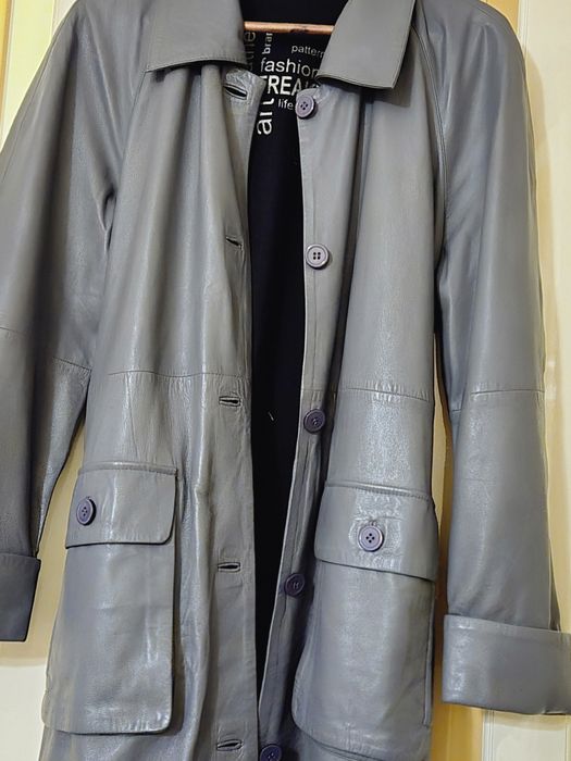 Płaszcz skorzany nowy, długi, rozm. 40, z paskiem.