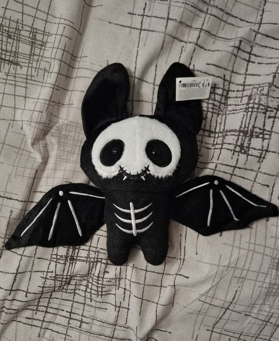 М'яка іграшка-кажан