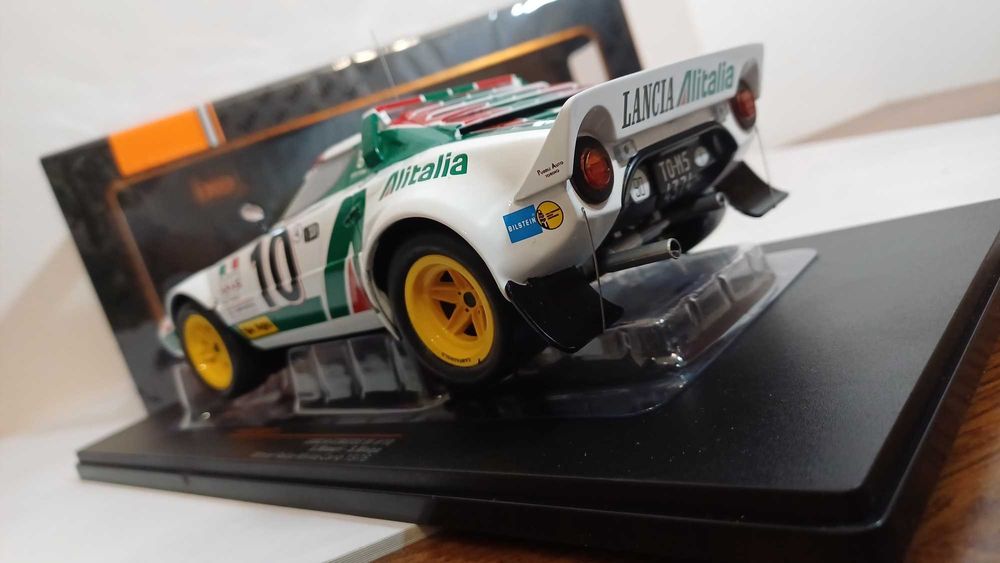 1/18 Lancia Stratos HF #10 S.Munari Rally Monte Carlo - IXO