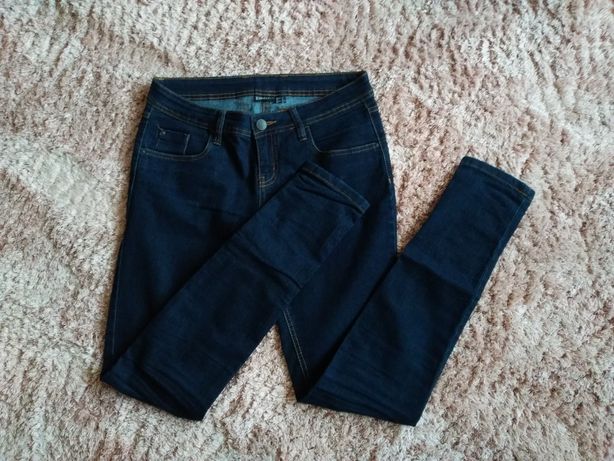Nowe spodnie jeansowe/rurki 38