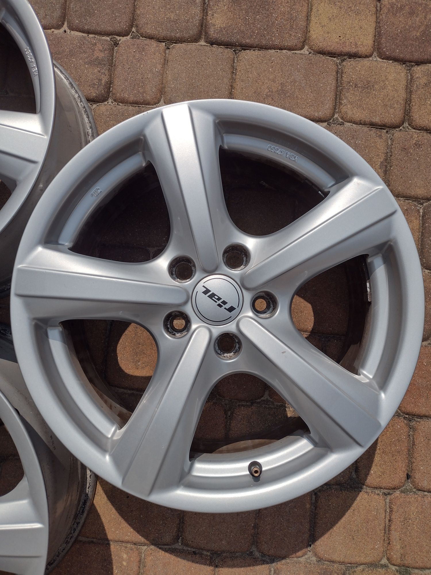 Alufelgi 17" Audi, VW, Seat, Skoda 5x112