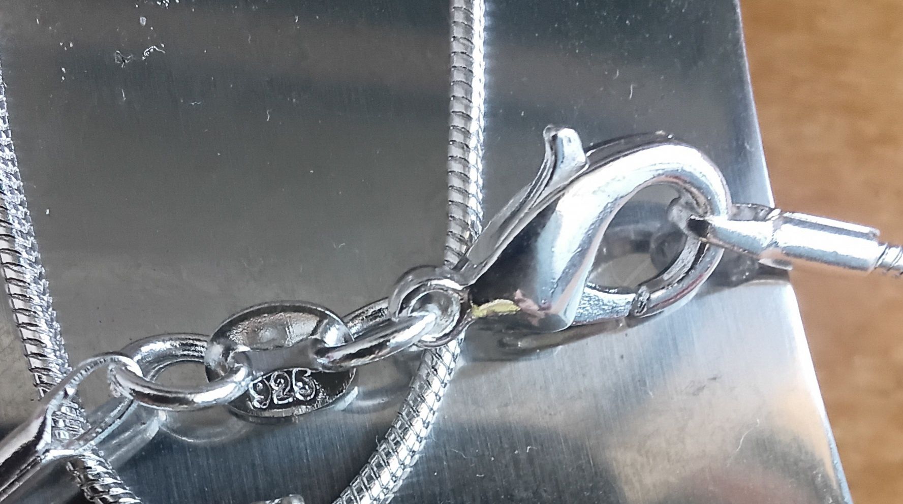 Fio em Prata 925 com Rubi Natural Certificado