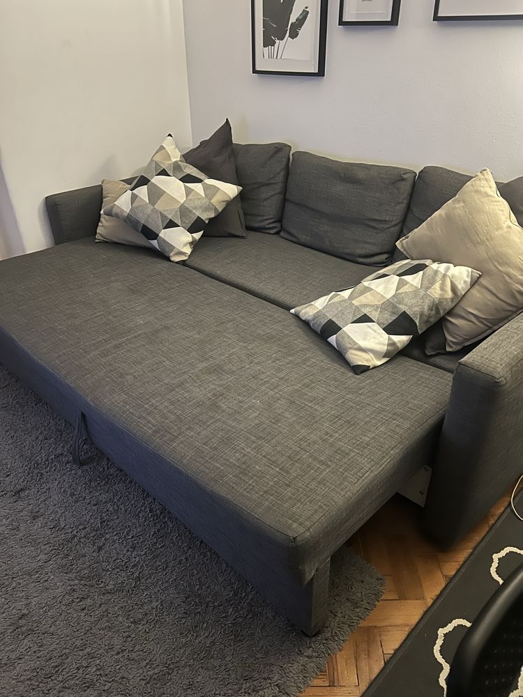 Sofa cama FRIHETEN em otimo estado