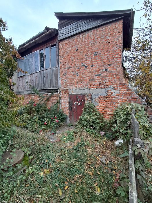 Будинок вул Остапа Вишні