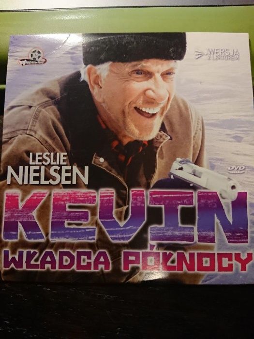 Leslie Nielsen w filmie KEVIN - władca pólnocy na dvd