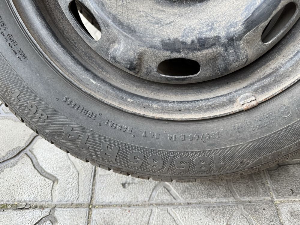 Barum 185/65 r14 в хорошем состояние