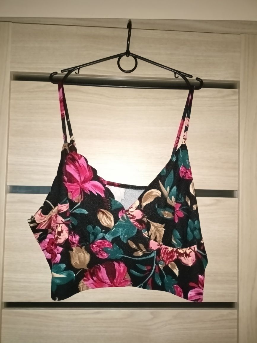 Cropp top, rozmiar: 4xl