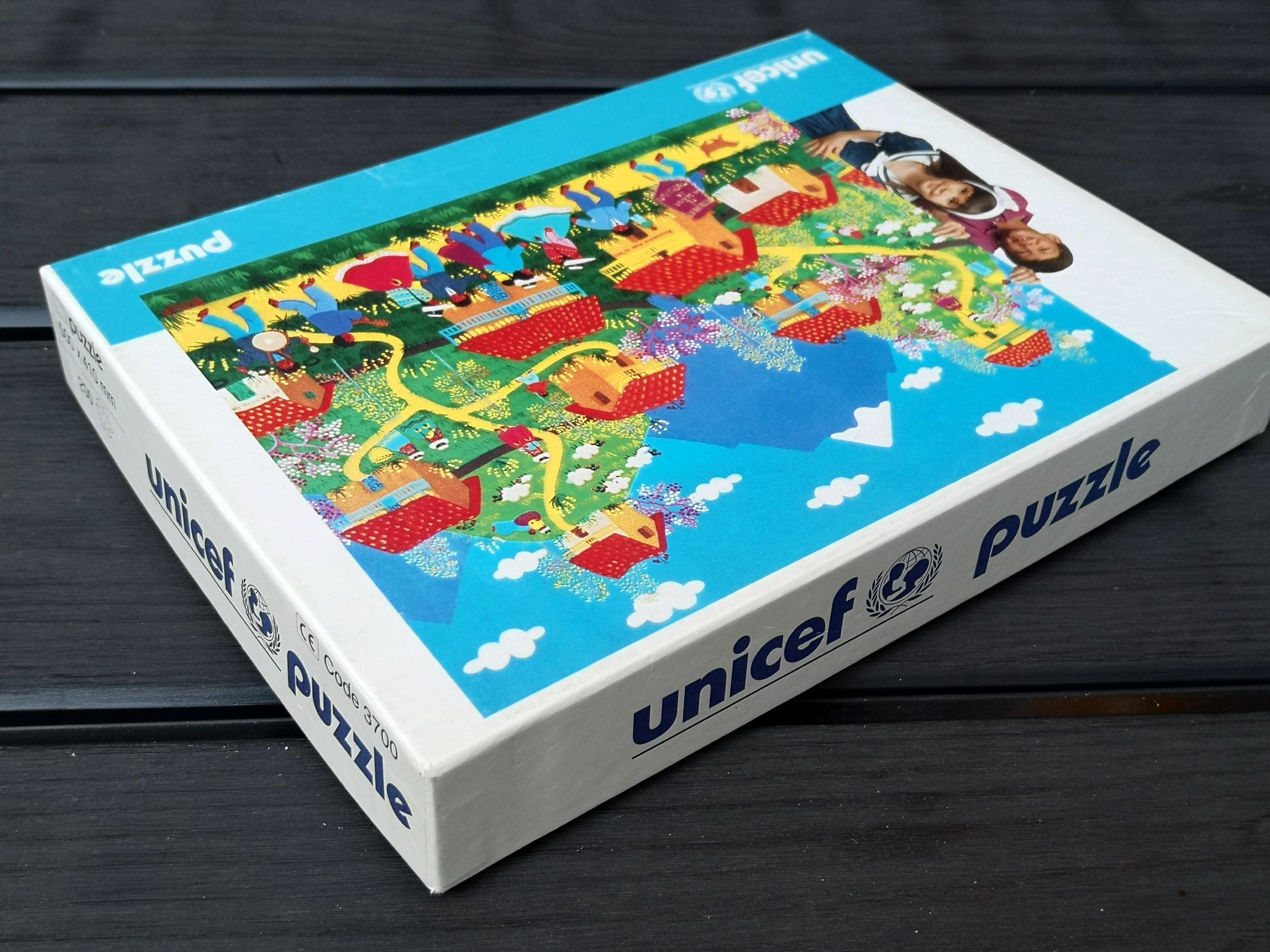 Puzzle 200 Unicef Code 3700 wioska nie 1000