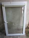 REHAU zamki MACO okno plastikowe PCV dwuszybowe z roleta biale 145x90