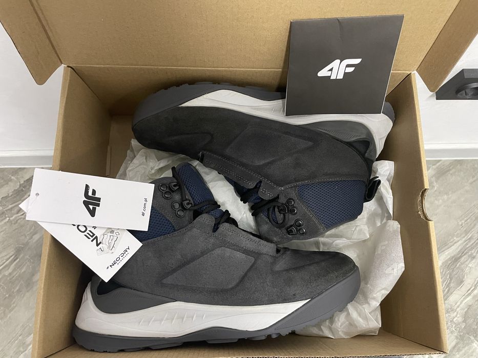Черевики зимові 4F термоботинки спортивні