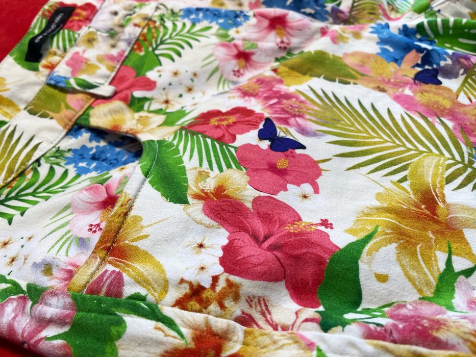 Spodnie damskie letnie, wzór w kwiaty, rozm. L/XL, Sara Lindholm