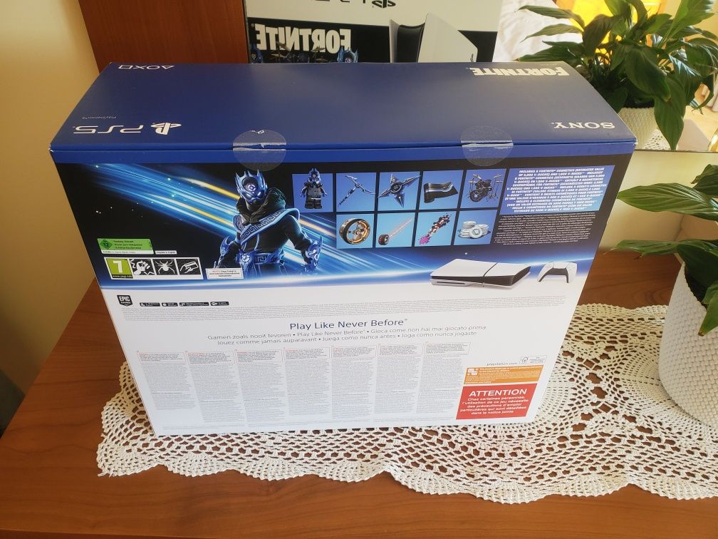 PlayStation 5 Standard nova com leitor Blu-Ray