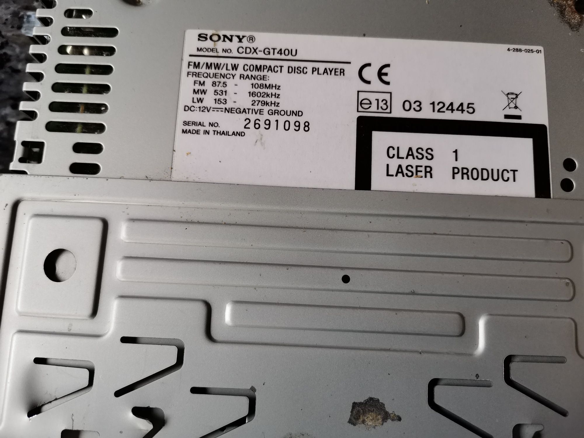 Radio Sony CDX-GT40 U