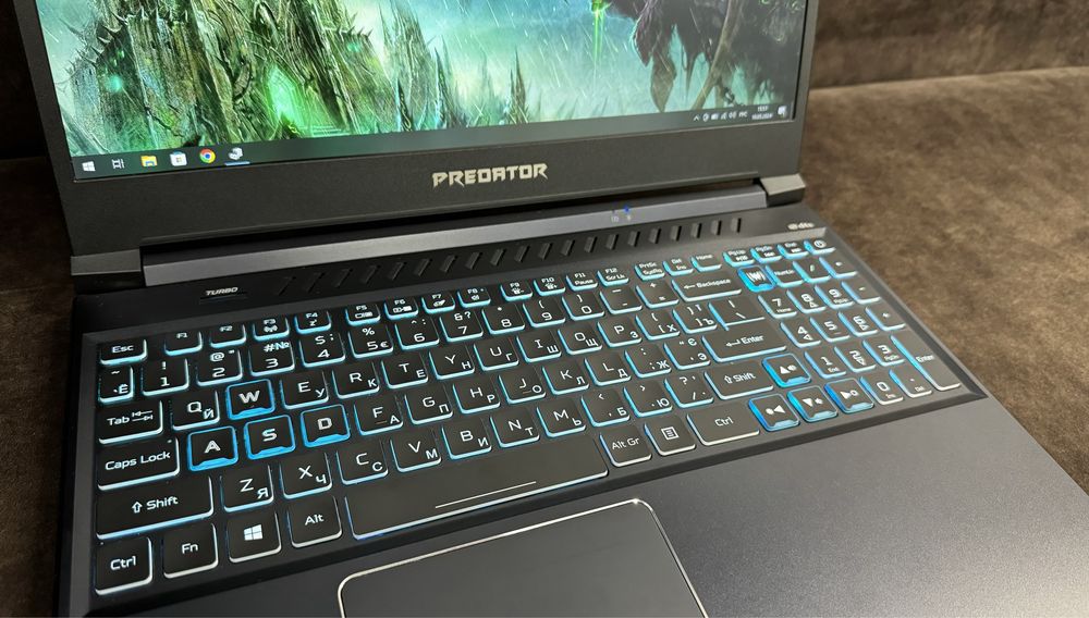 Acer Predator 15 / i7 (10) / RAM 32 / RTX 3060 - 6 GB / 512 GB