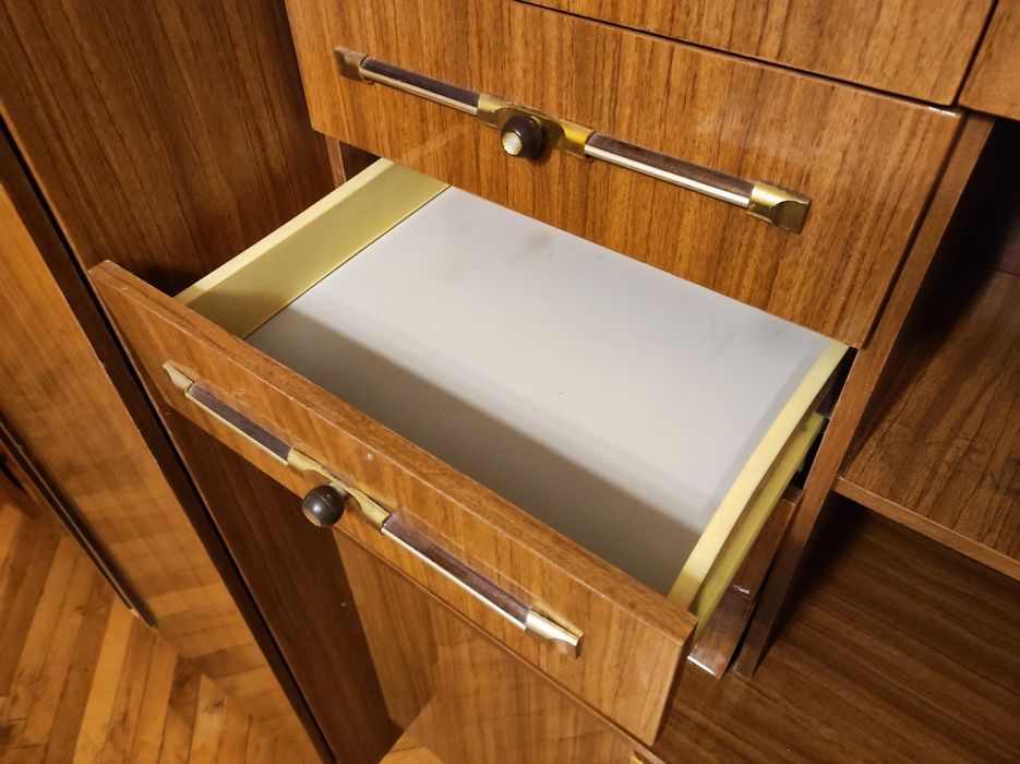 Меблева стінка ДСП