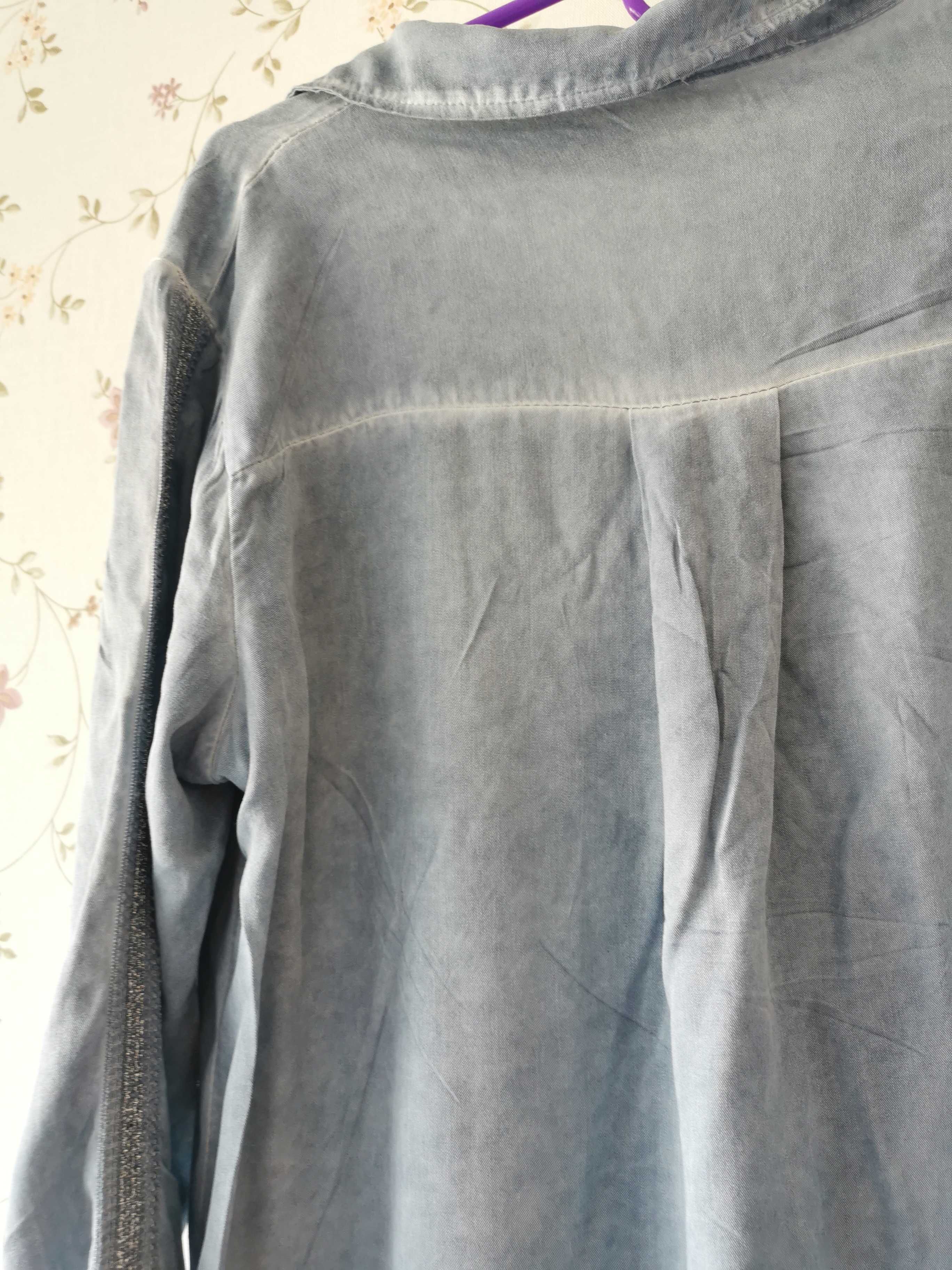 Włoski błękit, włoska moda, koszula, bluzka