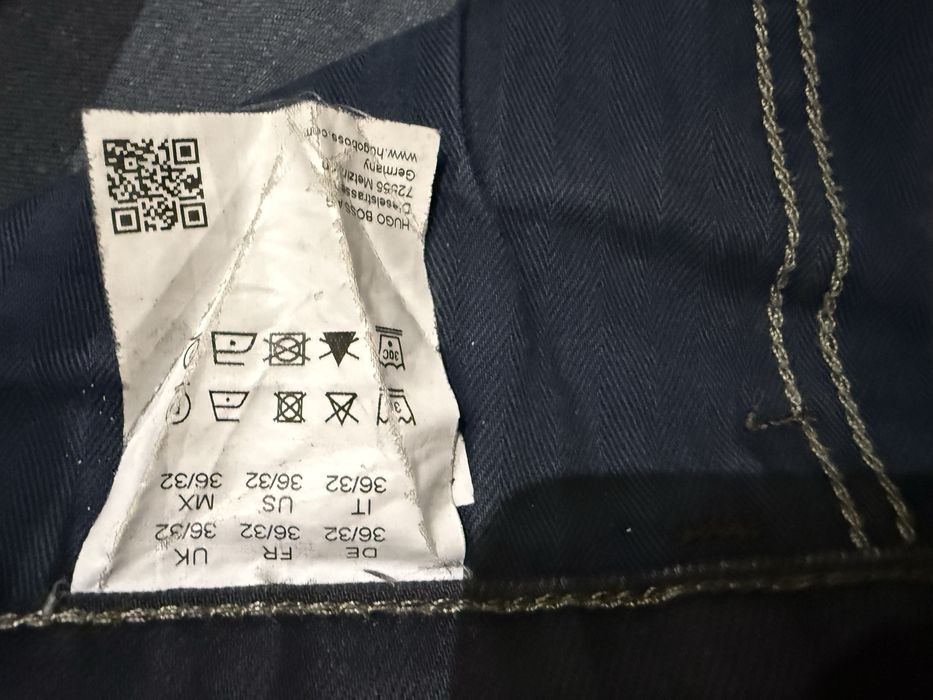 Джинсы Hugo Boss оригинал .