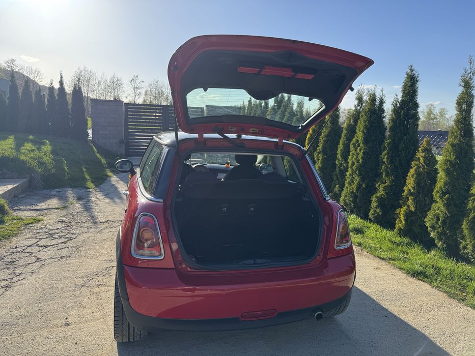 wyjątkowy MINI one 2010